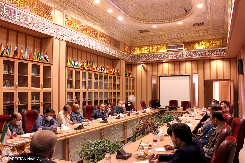 نشست صمیمانه هنرمندان با منتخبان ششمین دوره شورای اسلامی شهر اصفهان